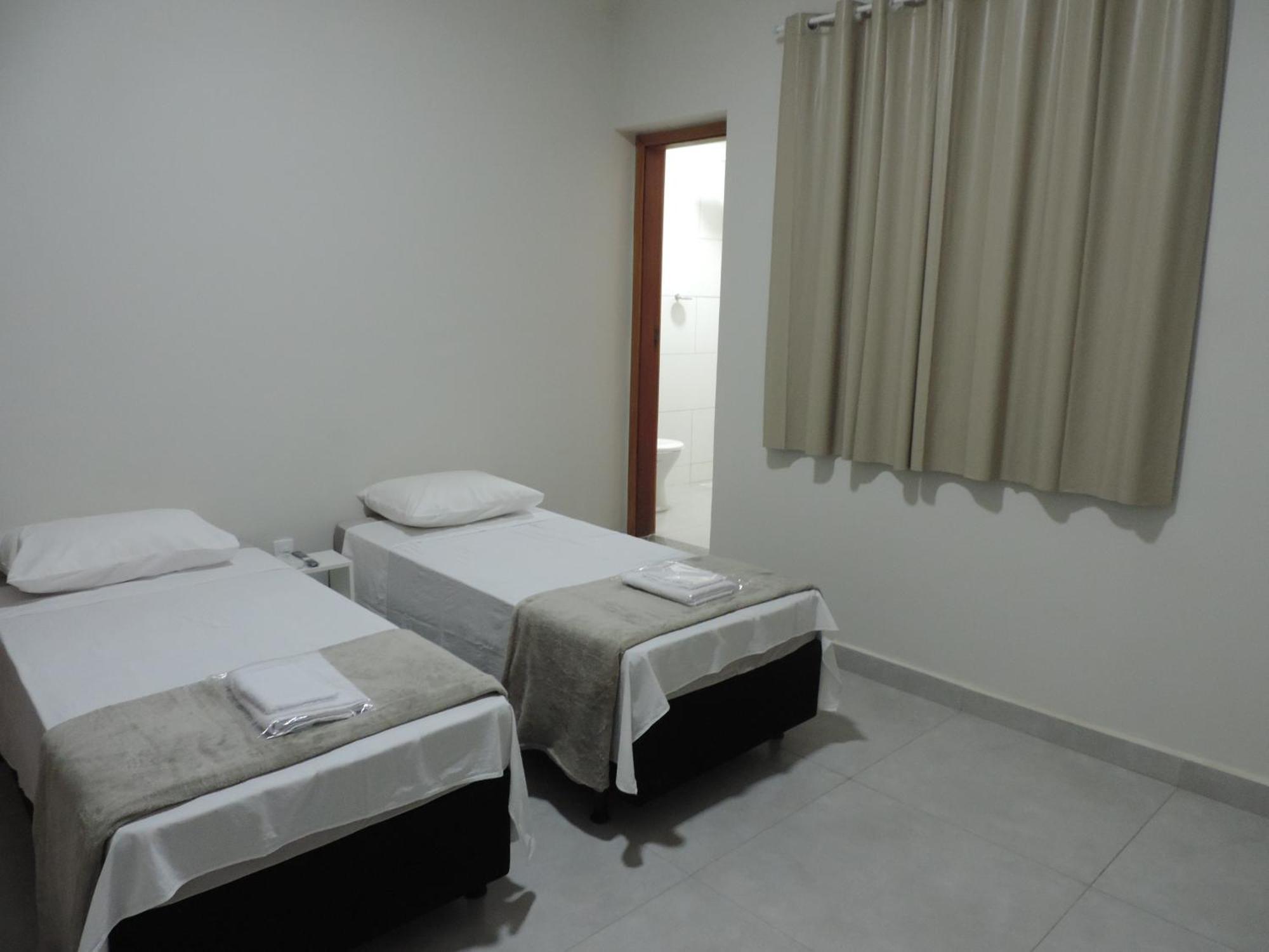 اوبيرابا Sb Hospedaria Pousada المظهر الخارجي الصورة