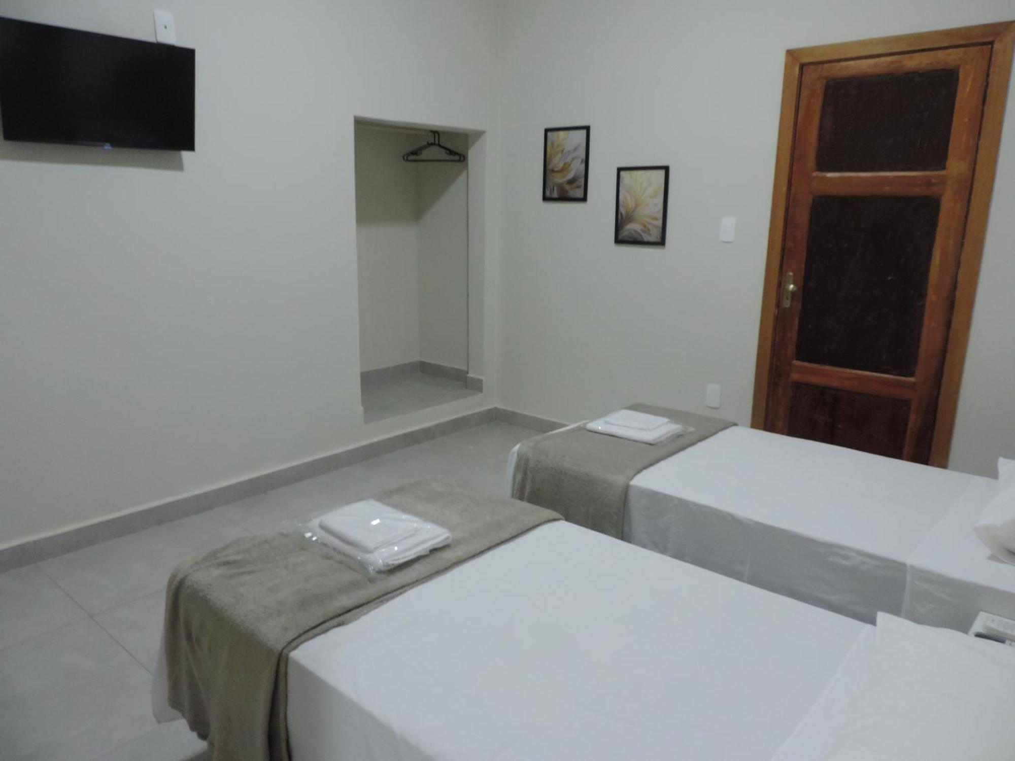 اوبيرابا Sb Hospedaria Pousada المظهر الخارجي الصورة
